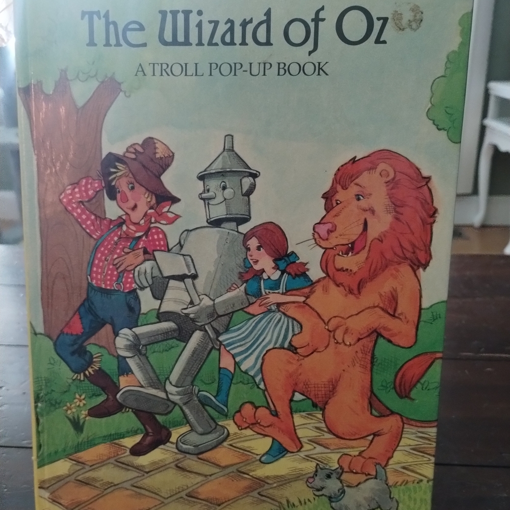 The Wizard of Oz Troll Pop-Up Book